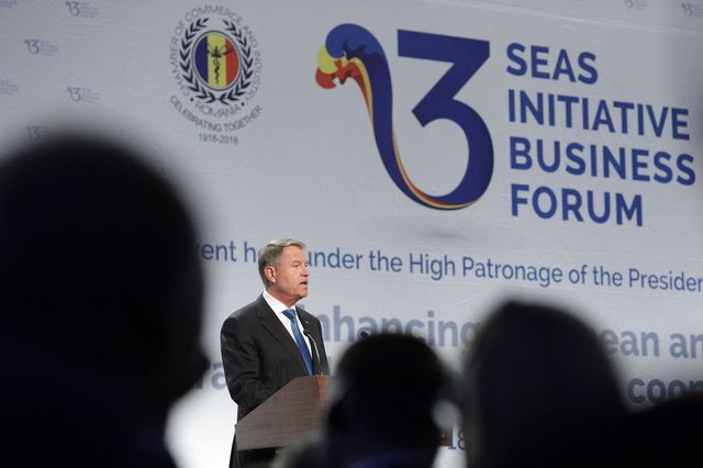 Klaus Iohannis va găzdui în septembrie Summitul Inițiativei celor Trei Mări