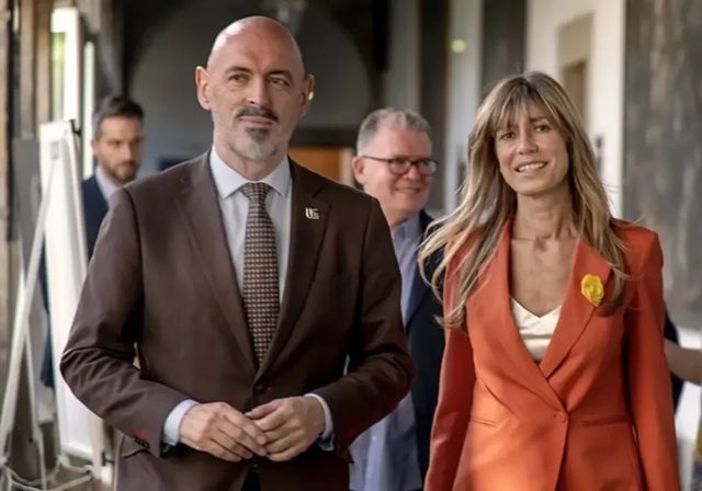 La Complutense encuentra 9.800 proyectos ligados a la cátedra de Gómez de los que no tenía noticia