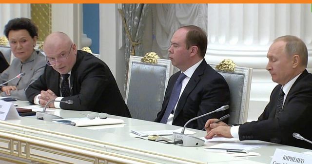 Поправки в Конституцию вступят в силу сразу после подведения итогов голосования