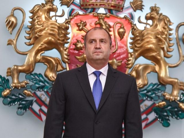 Радев: Подкрепа за Македония, но не за сметка на българската идентичност