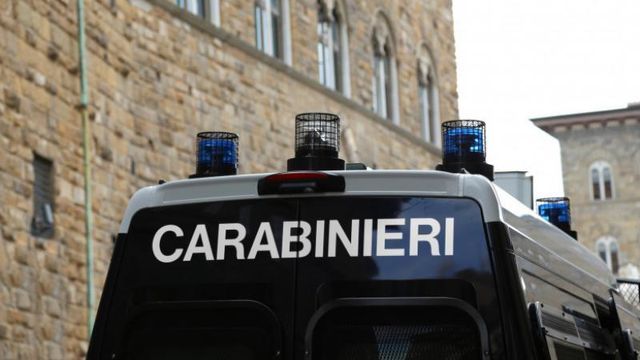 Câștigătorul unui loz de 5 milioane de euro, răpit și jefuit în propria vilă de doi români și doi moldoveni