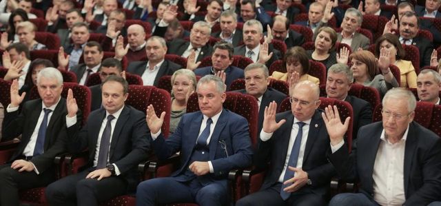 Consiliul Politic Național al PDM a decis amanarea congresului extraordinar al partidului