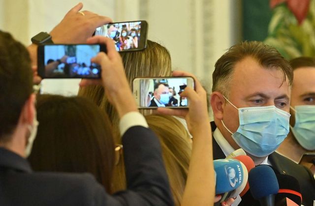 Nelu Tătaru susține că suntem pe a doua cocoașă a primul val pandemic