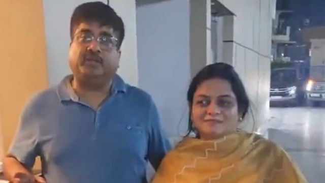 Delhi CM orders probe after couple allegedly denied entry at eatery over Indian attire