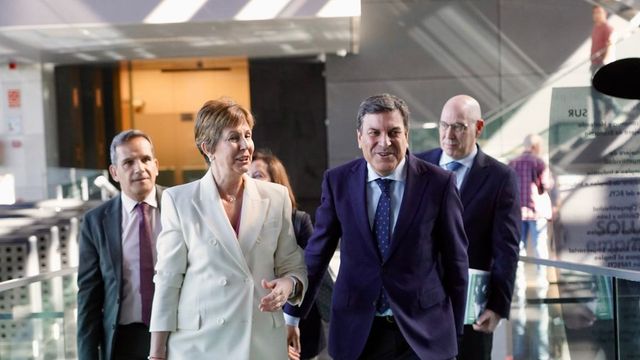 Albares comparece hoy en el Congreso en medio de la tormenta por el gasto en defensa