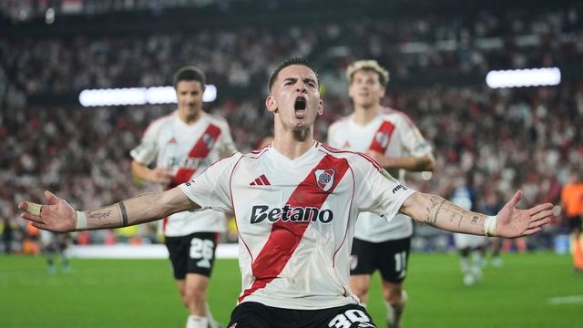 El Real Madrid oficializa el fichaje de Franco Mastantuono