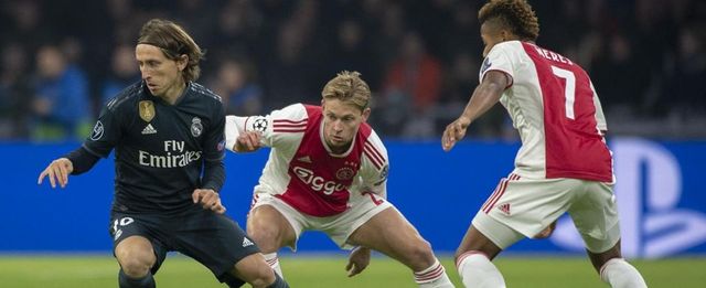 Barcelonában azt kérték az Ajax-játékostól, ejtsék ki a Realt