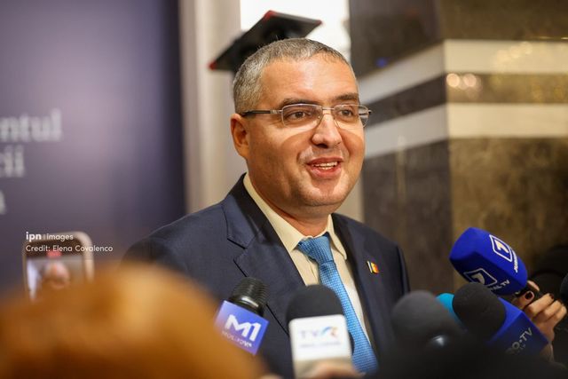 Renato Usatîi cere oficial renunțarea la cetățenia rusă și așteaptă un răspuns din partea autorităților ruse