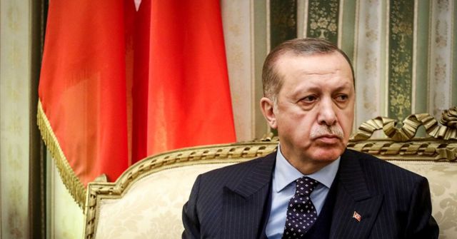 Turecko se v Sýrii dopustilo válečných zločinů, myslí si Zeman