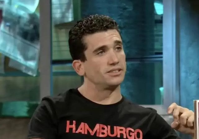 Jaime Lorente anuncia su boda con Marta Goenaga