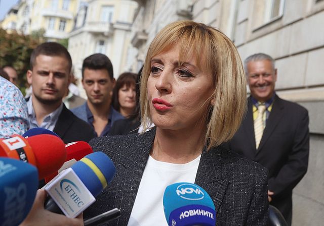 Фандъкова успокоява Манолова, че обществените поръчки ще приключат при новия кмет