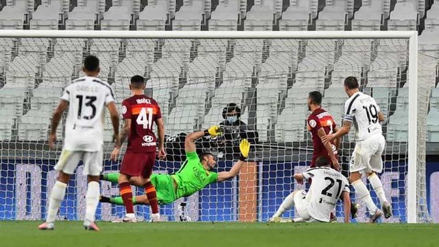 Juventus suffer first home league defeat for over two years