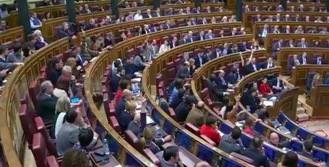 Primo sì del Parlamento spagnolo all'eutanasia