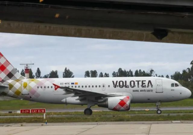 Muere en Milán un hombre succionado por el motor de un avión con destino a Asturias