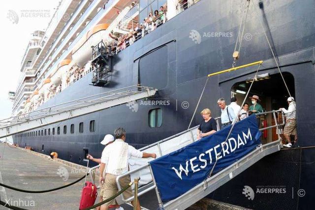 Uniunea Europeană cofinanțează repatrierea europenilor de pe nava Diamond Princess