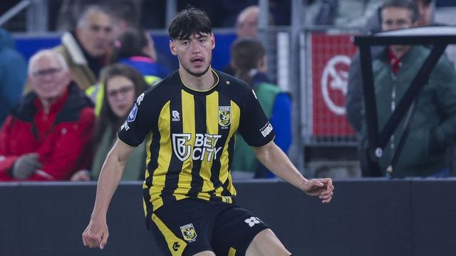 Adrian Mazilu a semnat cu Dinamo