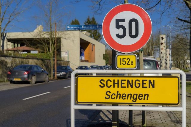 România pregătește nota de plată pentru neintrarea în Schengen