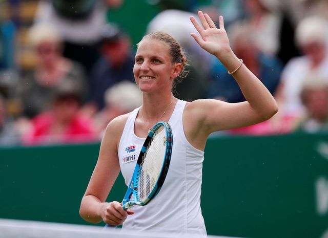 Plíšková pomstila Vondroušovou a v Eastbourne je už ve čtvrtfinále