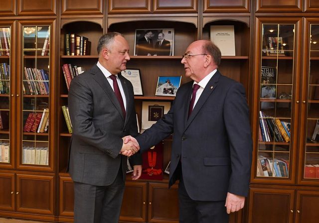 Președintele Dodon a avut o întrevedere de lucru cu Ambasadorul Rusiei