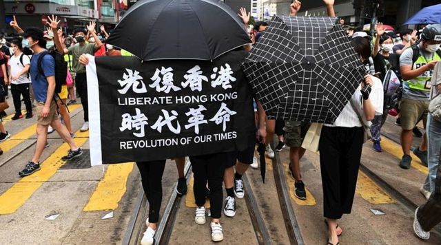 TikTok blocca la sua app a Hong Kong