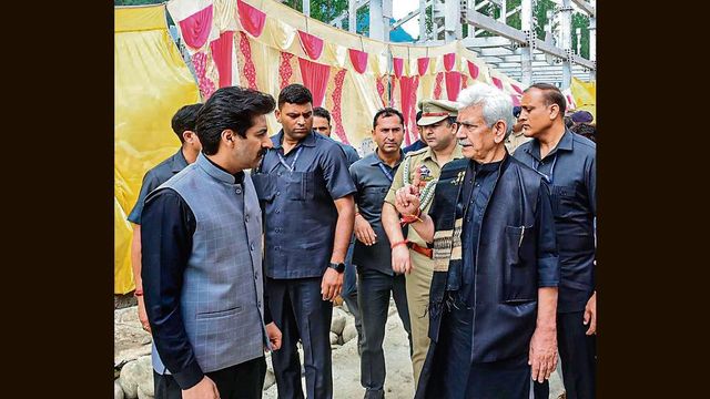 Tourist spots to reopen in phases, says J&K governor