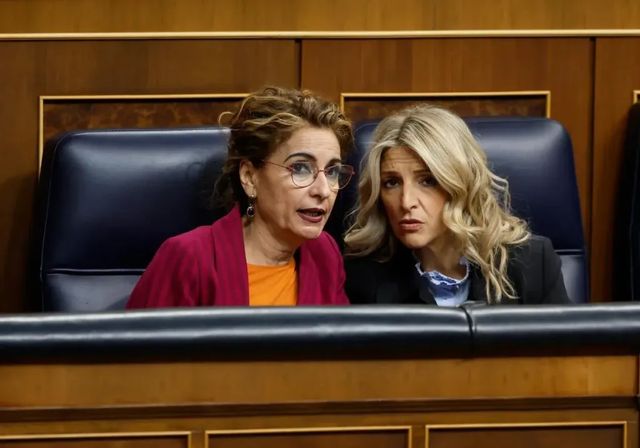 Sumar anuncia un acuerdo sobre permisos para cuidados y exige al PSOE aprobarlo ya