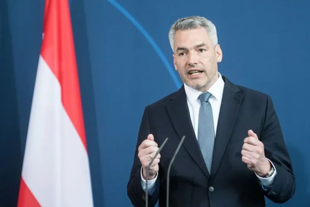 Karl Nehammer anunță că Austria nu renunță la veto-ul împotriva aderării României la Schengen