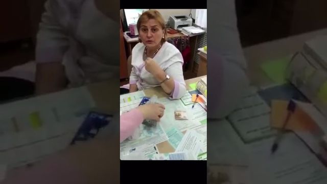 Врачей в Кабардино-Балкарии уволят после видео с застольем на работе