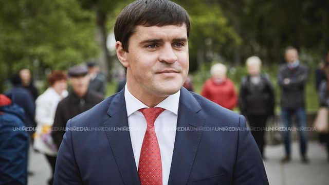 Fostul deputat Constantin Țuțu, reținut la frontiera Republicii Moldova