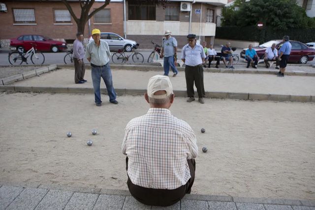 El gasto en pensiones sube más de un 6% en octubre y marca récord con 13.675,8 millones