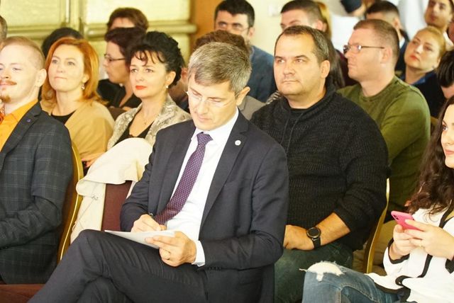 Fostul purtător de cuvânt al Guvernului Cioloș, candidatul PLUS la Primăria Iași