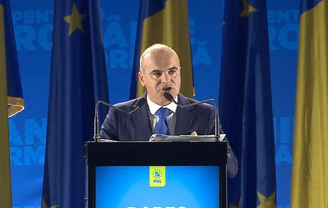 Rareș Bogdan, sfat pentru Dan Barna: Să mai lase aroganțele, să nu ajungă ca Adrian Năstase, cel mai arogant om din politica românească