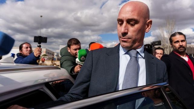 Confirman la condena a Luis Rubiales por agresión sexual a Jenni Hermoso