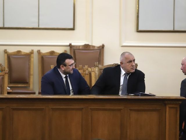 Държавата вади от обхвата на тол системата стотици километри около градовете