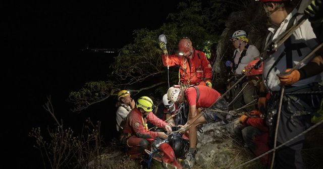 Sziklafalnak csapódott egy siklóernyős Gerencsében