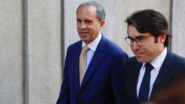 El abogado del novio de Ayuso dice que el mail inculpatorio lo redactó sin el conocimiento de su cliente