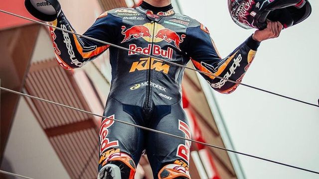 José Antonio Rueda se proclama campeón de Moto3
