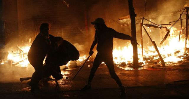 Libano, scontri tra polizia e manifestanti: decine di feriti