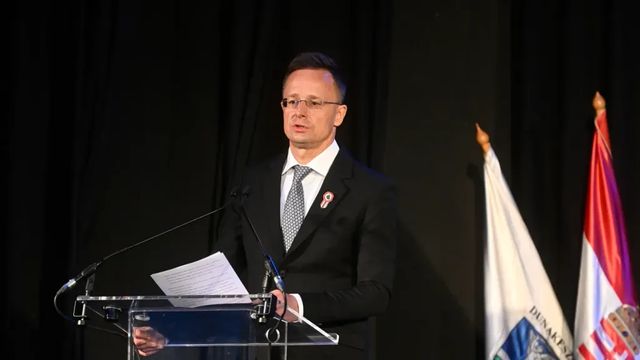 Szijjártó Péter kérése az amerikai légicsapás után
