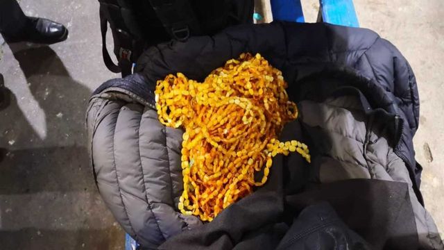 Un cetățean turc, prins la Albița cu circa 20 de kg de chihlimbar