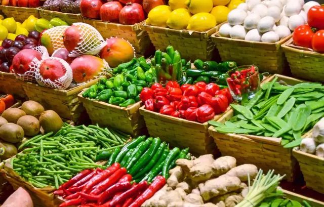 România vrea să introducă taxarea inversă la legume și fructe