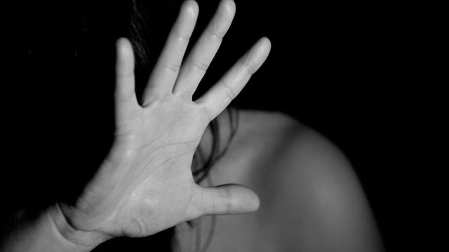 Bestie cu chip de om: Un tânăr din nordul țării și-ar fi violat surorile timp de cinci ani