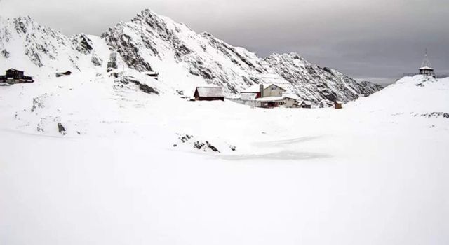 Zăpadă de aproape 40 de centimetri la Bâlea Lac
