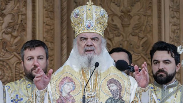 Patriarhul Daniel, mesaj de Înviere: Sfintele Paști reprezintă sărbătoarea iertării, a păcii și a bucuriei