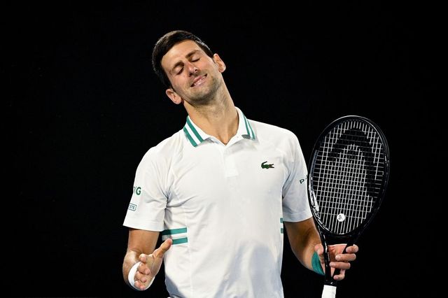 Djokovic no vax, a rischio anche Roland Garros
