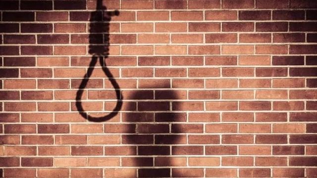 In-laws stop newlywed from visiting parents in Uttar Pradesh, 22-year-old allegedly hangs self with saree