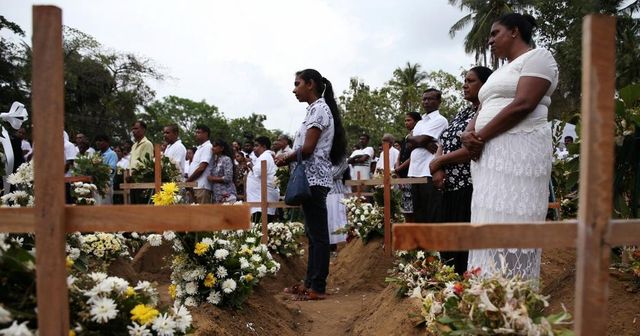 Počet obětí útoků na Srí Lance může být až o 100 nižší, nepřesné údaje poskytly márnice