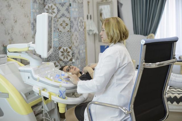 Sistemul Medical MedLife achiziționează pachetul majoritar al companiei Medical Micromedica din Moldova