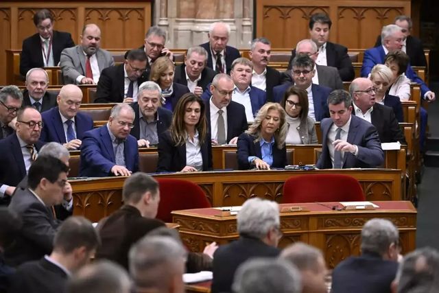 Szuverenitásvédelmi Hivatalt alapít a kormány, börtönt kaphat, aki külföldi kampánytámogatást kap