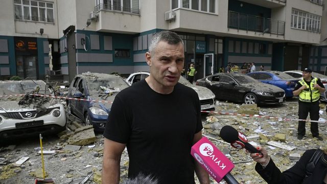 El alcalde de Kiev acusa a Zelenski de mentir sobre guerra y le pide «honestidad»